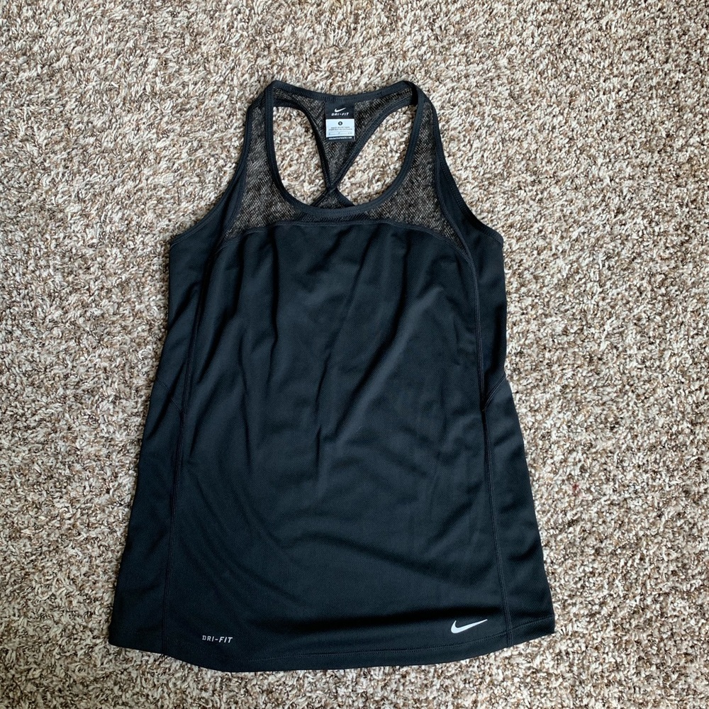 Nike workout tank top